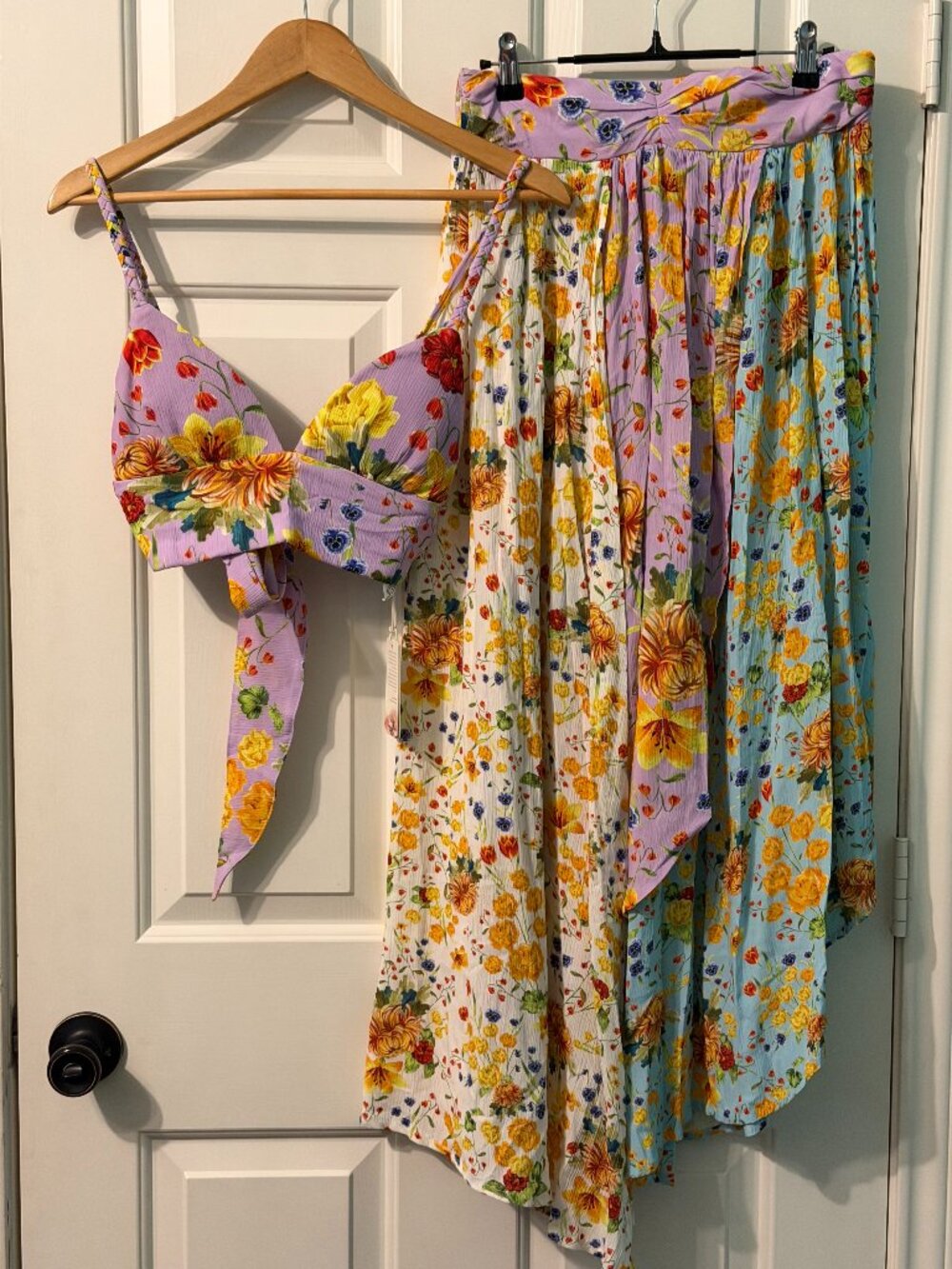 Agua Bendita Kayle Floral Crop Top & Bouk Asymmetrical Skirt Set L - Picture 12 of 16